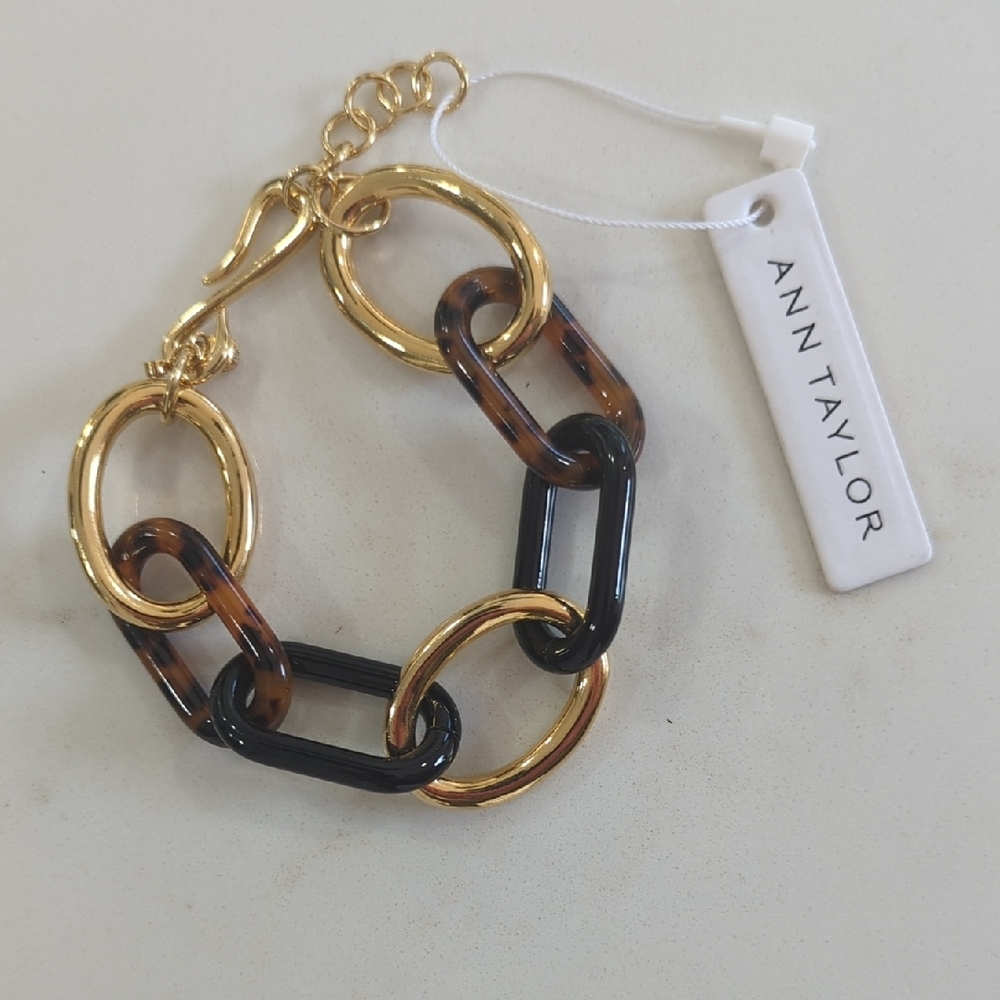 Ann Taylor Gold, Black and Tortoise Chain Link Bracelet - Picture 2 of 7